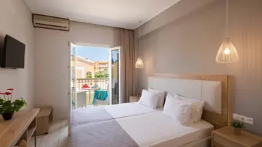 Rossis Hotel