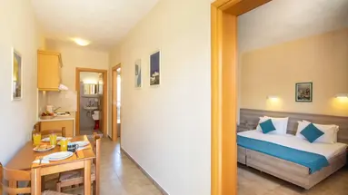 Rossis Hotel