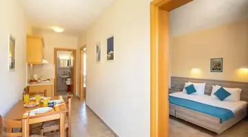 Rossis Hotel