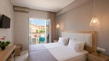Rossis Hotel