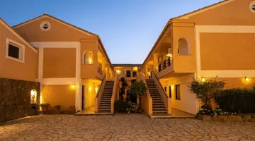 Rossis Hotel