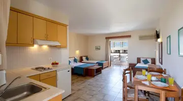 Rossis Hotel