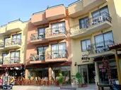 Rosy Suites