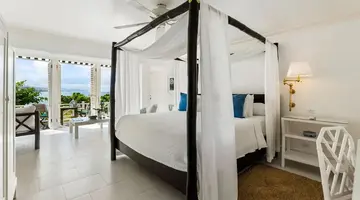 Round Hill Hotel and Villas