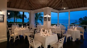 Round Hill Hotel and Villas