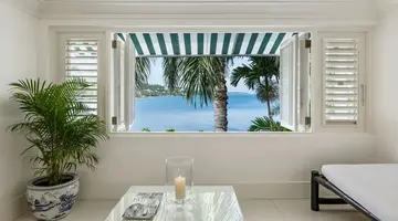 Round Hill Hotel and Villas