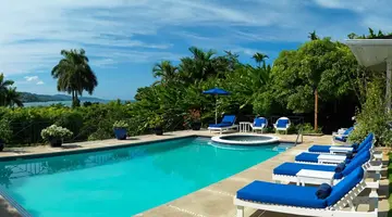 Round Hill Hotel and Villas