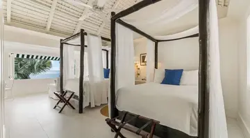 Round Hill Hotel and Villas