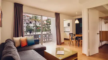 ROUTE ACTIVE HOTEL