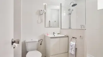 ROUTE ACTIVE HOTEL