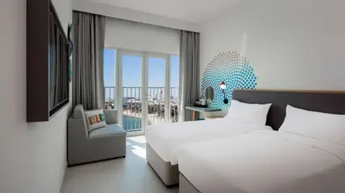 Rove La Mer Beach