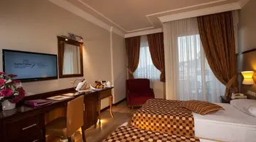 Rox Resort Hotel