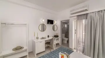 ROXANI HOTEL