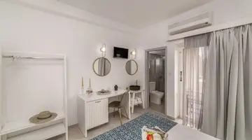 ROXANI HOTEL
