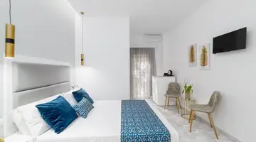 ROXANI HOTEL