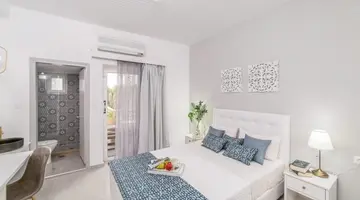 ROXANI HOTEL