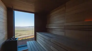 Roxanich Winery & Design Hotel