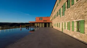 Roxanich Winery & Design Hotel