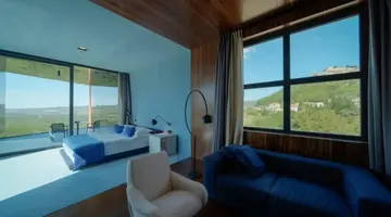Roxanich Winery & Design Hotel