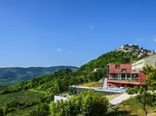 Roxanich Winery & Design Hotel