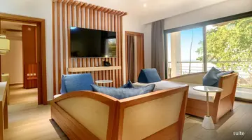 Royal Andilana Resort & Spa