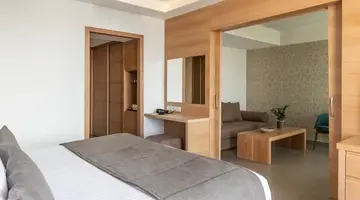 Royal Apollonia by Louis Hotels