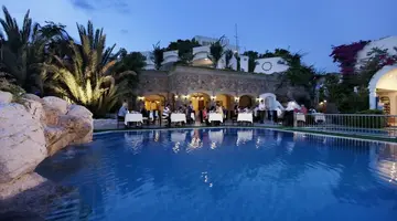 ROYAL ASARLIK BEACH HOTEL