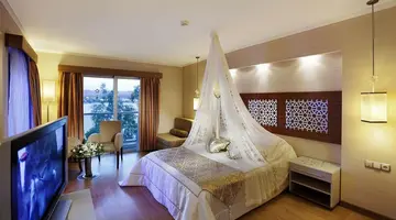 Royal Asarlik Beach Resort