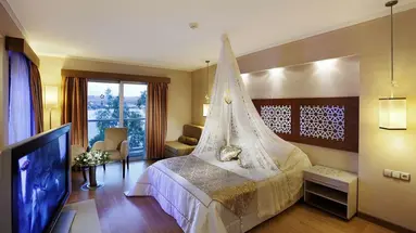 Royal Asarlik Beach Resort
