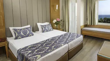 ROYAL ATLANTIS BEACH HOTEL