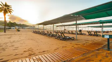 ROYAL ATLANTIS BEACH HOTEL