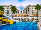 Royal Atlantis Beach Hotel