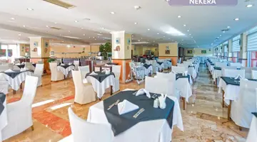 ROYAL ATLANTIS BEACH