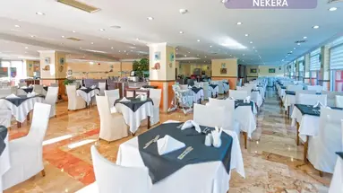 ROYAL ATLANTIS BEACH