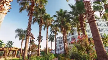 ROYAL ATLANTIS BEACH