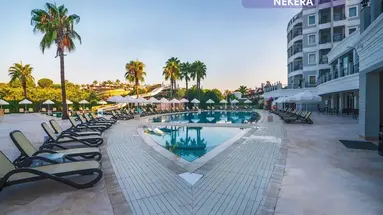 ROYAL ATLANTIS BEACH