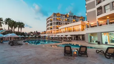 Royal Atlantis Beach