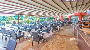 ROYAL ATLANTIS BEACH