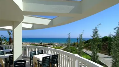 Royal Atlantis Spa & Resort