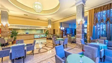Royal Atlantis Spa & Resort