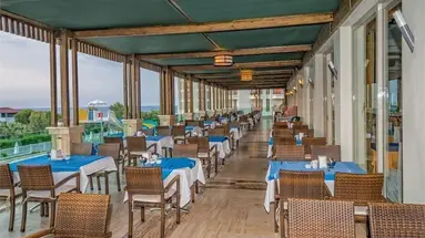 Royal Atlantis Spa & Resort