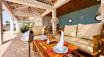 ROYAL AZUR THALASSA