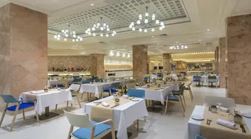 Royal Azur