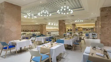 Royal Azur