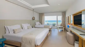 Royal Azur