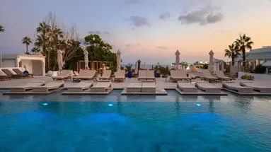 Royal Azur