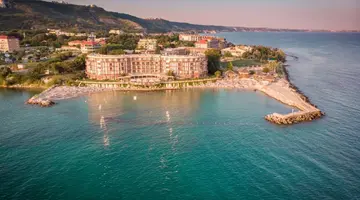 ROYAL BAY RESORT