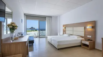 Royal Bay Suites