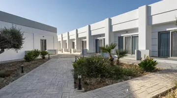 ROYAL BAY SUITES