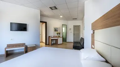 Royal Bay Suites